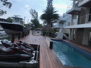 44 S Blackwater Ln, Key Largo, FL 33037 - view of swimming pool