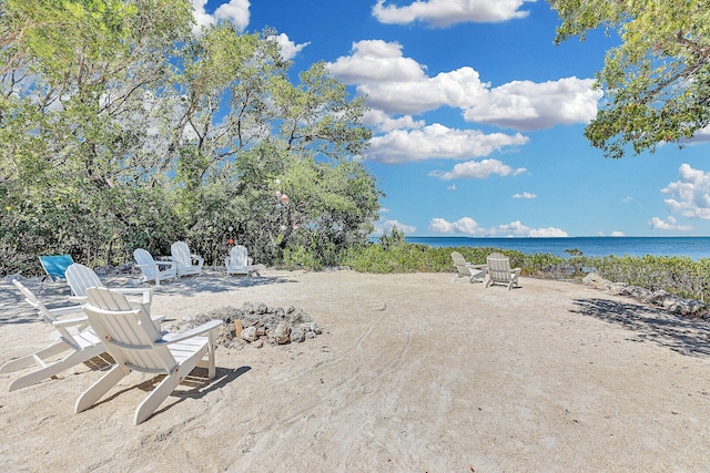 view of yard with a water view