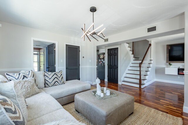 255 Mars Ln, Geiger, FL 33040 - photo 8