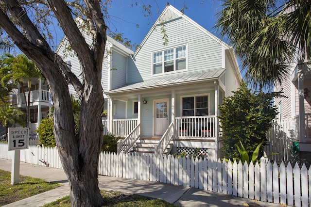 view of front of property with covered porch