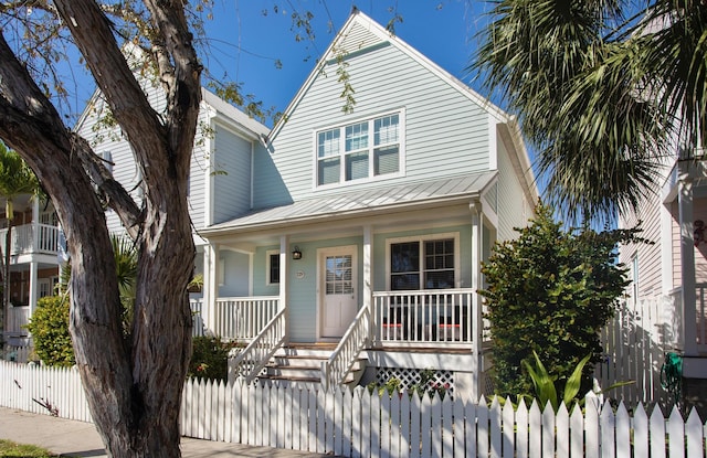 view of front of house featuring covered porch