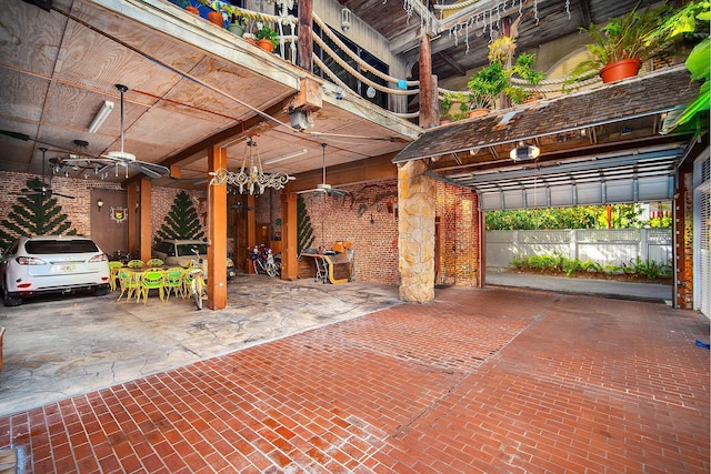 garage featuring ceiling fan