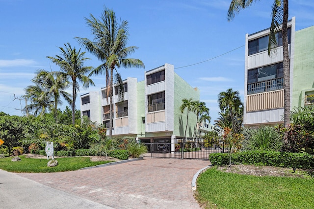 87465 Old Hwy Unit 106, Islamorada, FL 33036 - view of building exterior featuring decorative driveway