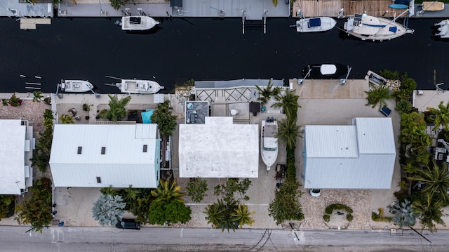 25 N Blackwater Ln, Key Largo, FL 33037 - aerial view of a large body of water