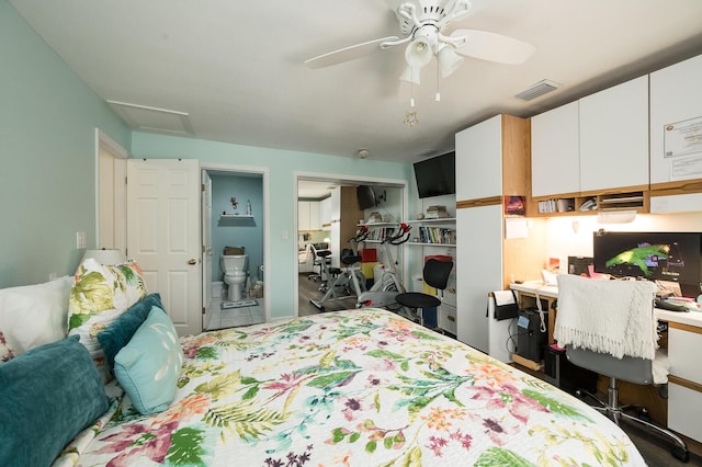 bedroom featuring connected bathroom, ceiling fan, and a closet