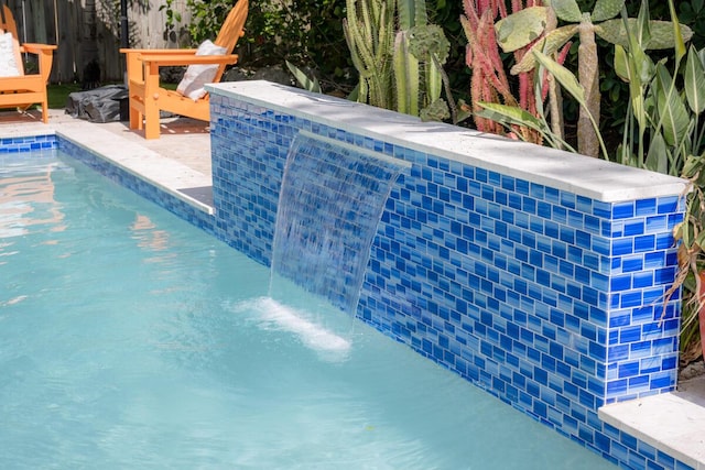 464 Lime Dr, Key Largo, FL 33037 - view of outdoor pool