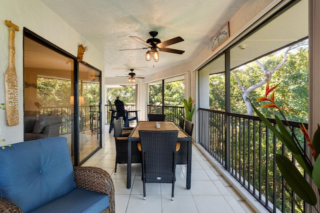 view of sunroom / solarium