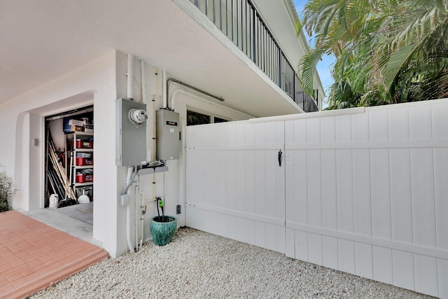 661 12th St, Key Colony, FL 33051 - view of side of home