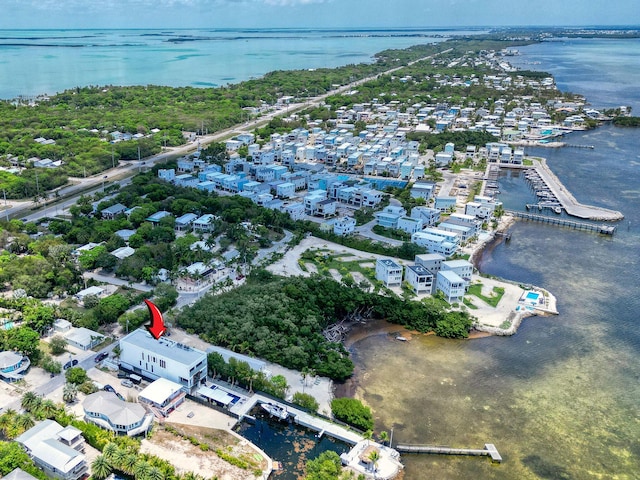 16 Seaside Ave, Key Largo, FL 33037 - view of property location featuring a nearby body of water