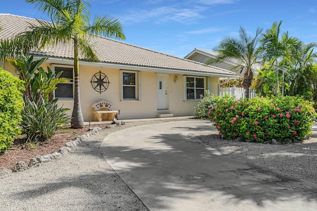 view of front of property