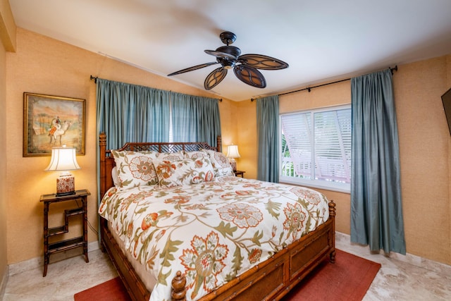 bedroom featuring ceiling fan