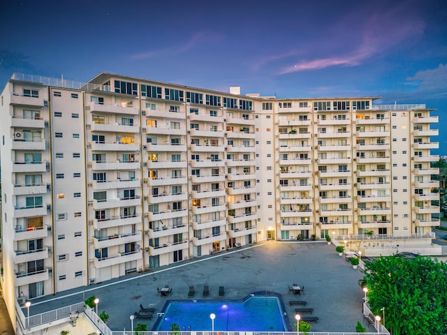 7904 W Dr Unit 1016, Miami Beach, FL 33140 - photo 4