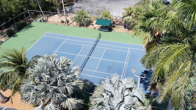 1901 S Roosevelt Blvd Unit 404S, Key West, FL 33040 - view of tennis court with fence