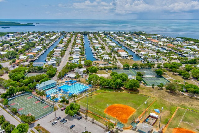 60 Bahama Ave, Key Largo, FL 33037