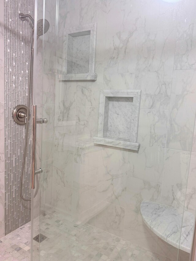 60 Bahama Ave, Key Largo, FL 33037 - full bath featuring a marble finish shower