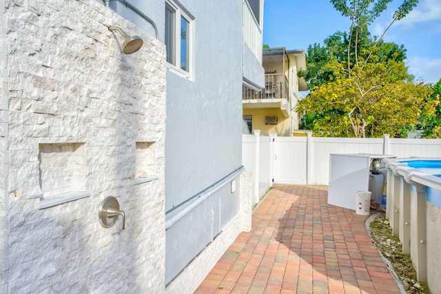 15 Garden Cove Dr, Key Largo, FL 33037 - view of patio / terrace