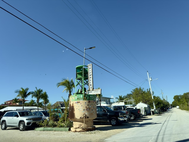 15 Garden Cove Dr, Key Largo, FL 33037 - view of asphalt road