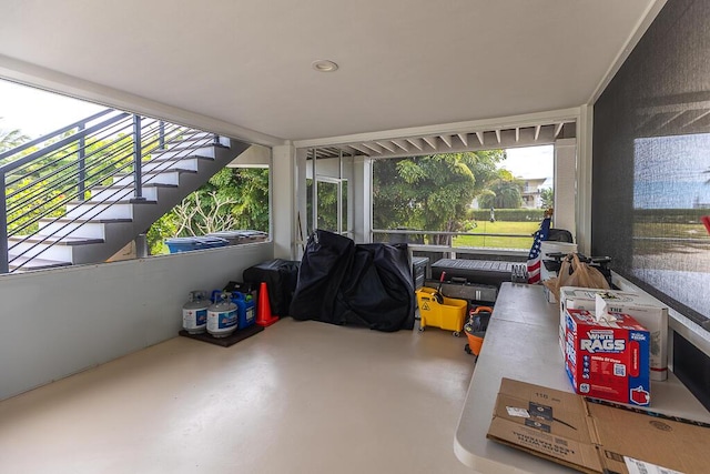 261 W Seaview Dr, Duck, FL 33050 - view of sunroom / solarium