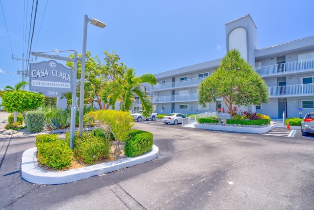 201 E Ocean Dr Unit 211, Key Colony, FL 33051 - view of building exterior featuring uncovered parking