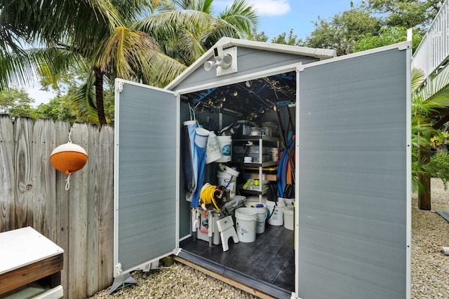 view of outbuilding