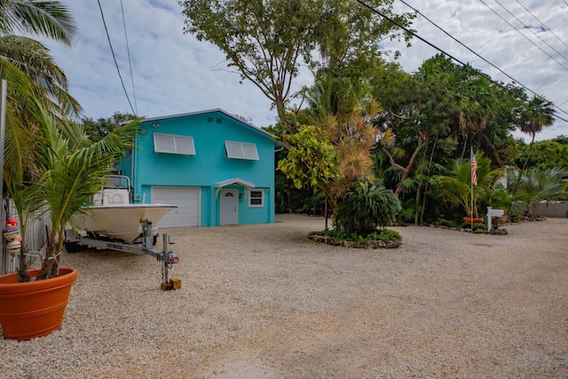 view of front facade with a garage