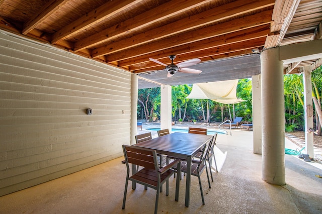 view of patio with ceiling fan