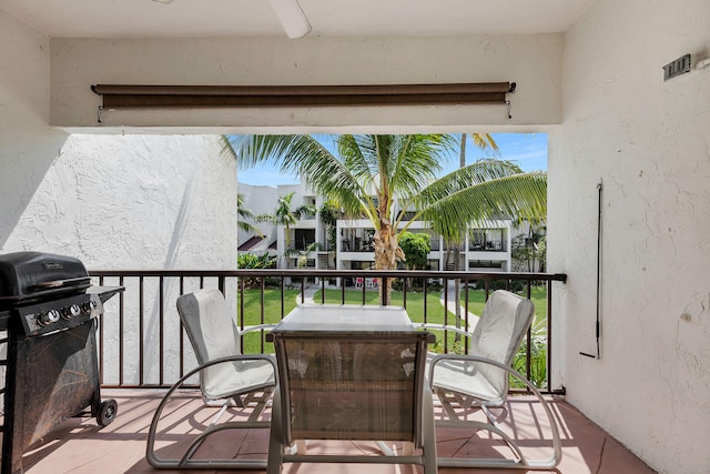 601 W Ocean Dr Unit 411C, Key Colony, FL 33051 - balcony featuring area for grilling