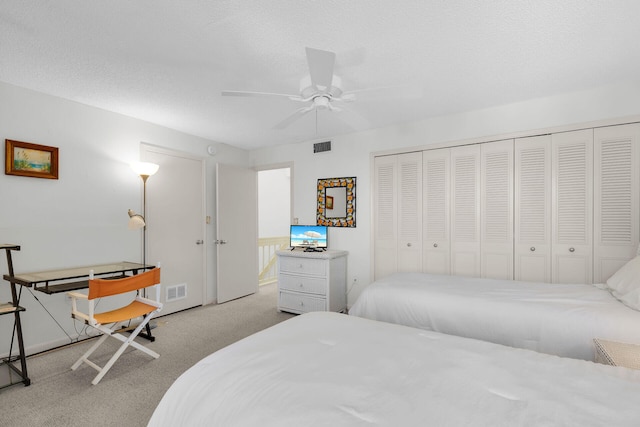 601 W Ocean Dr Unit 411C, Key Colony, FL 33051 - carpeted bedroom featuring ceiling fan