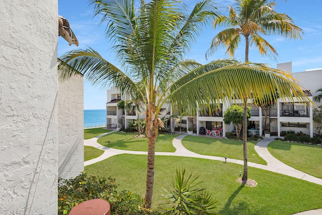 601 W Ocean Dr Unit 411C, Key Colony, FL 33051 - surrounding community with a lawn