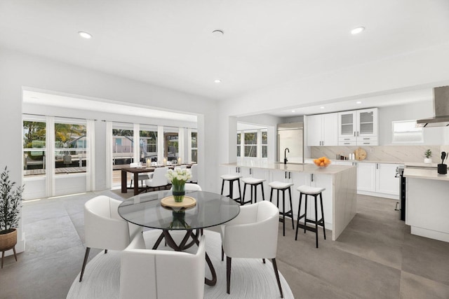 159 Iroquois Dr, Islamorada, FL 33036 - dining area with recessed lighting