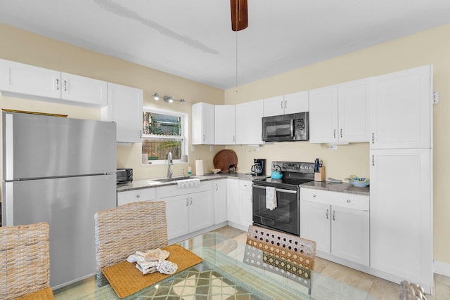 5669 Man O War Dr, Marathon, FL 33050 - photo 31