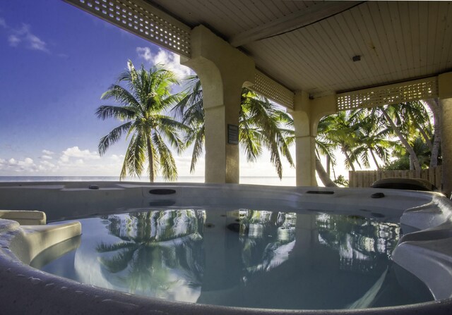 view of swimming pool