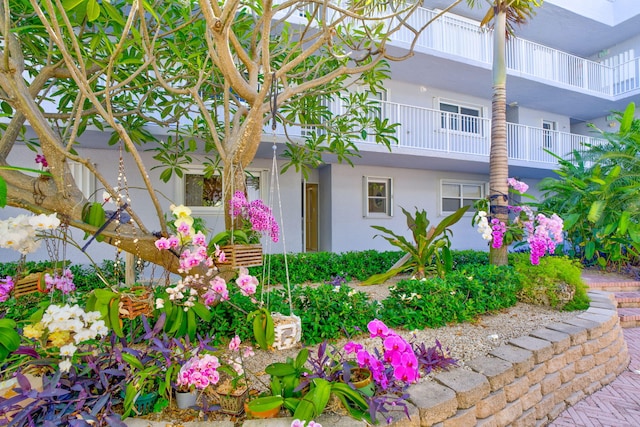 201 E Ocean Dr Unit 110, Key Colony, FL 33051 - view of yard
