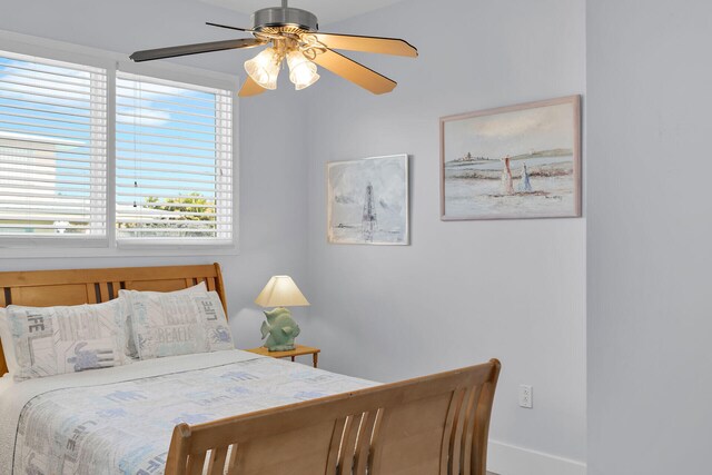 23 S Kyle Way, Marathon, FL 33050 - bedroom featuring ceiling fan