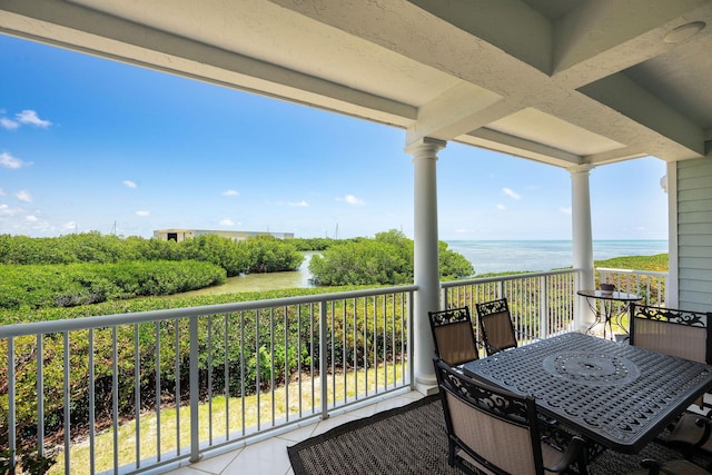 5960 Peninsular Ave Unit 101, Stock Island, FL 33040 - balcony featuring a water view