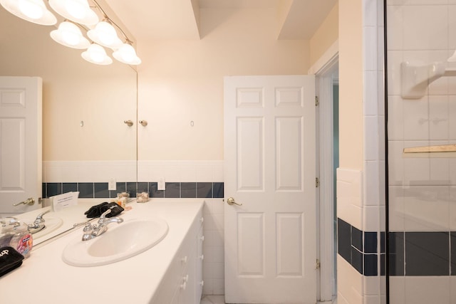 5960 Peninsular Ave Unit 101, Stock Island, FL 33040 - bathroom featuring vanity