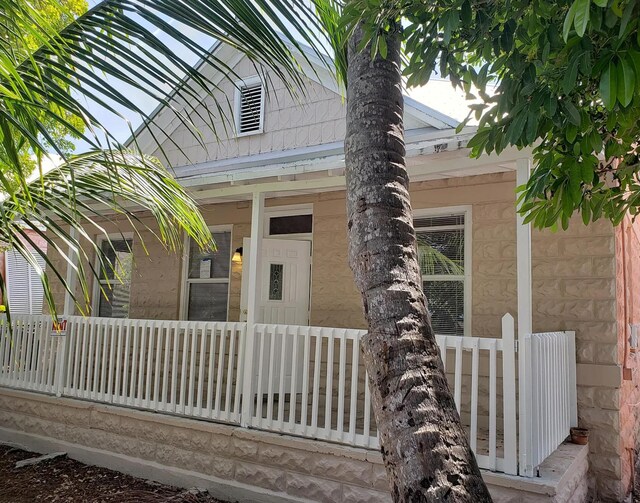 1916 Seidenberg Ave, Key West, FL 33040 - entrance to property