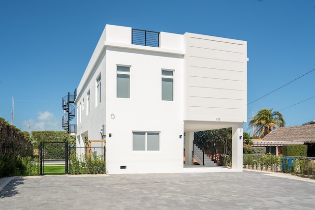 view of front of property