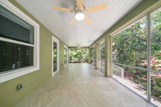 view of patio featuring a porch and ceiling fan