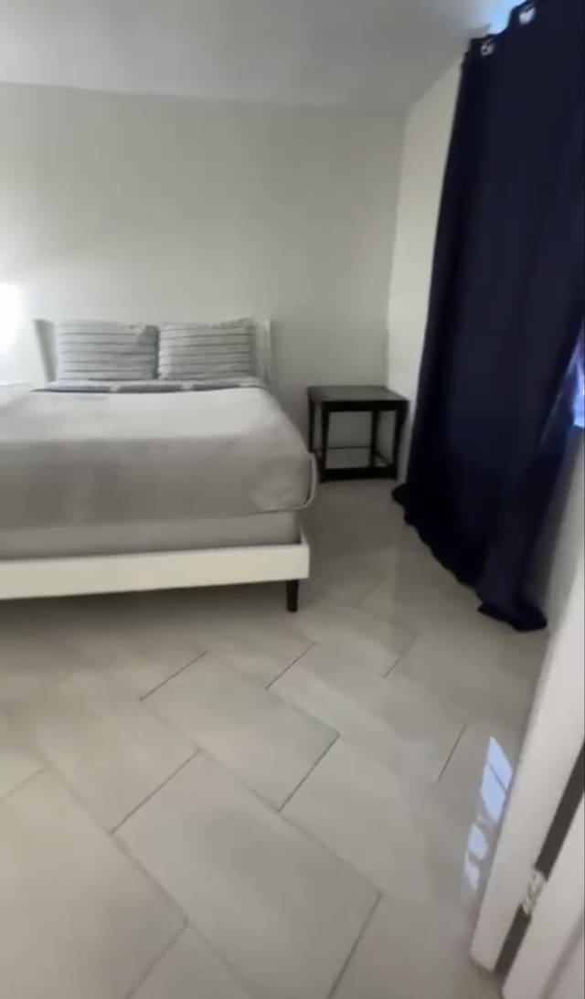 3312 Northside Dr Unit 607, Key West, FL 33040 - view of tiled bedroom
