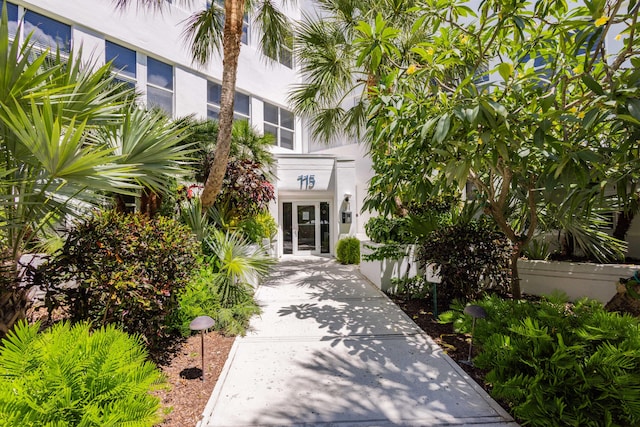 115 Front St Unit 102, Key West, FL 33040 - property entrance with stucco siding