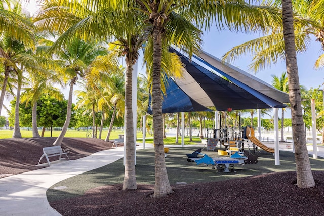 115 Front St Unit 102, Key West, FL 33040 - surrounding community