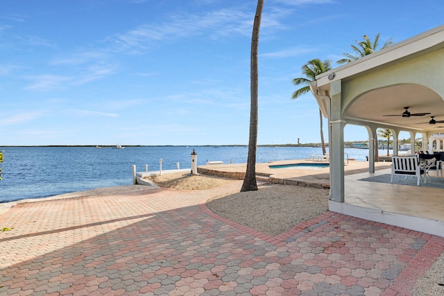 77 Gull Ln, Key Largo, FL 33037