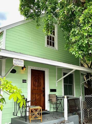 846 Olivia St, Key West, FL 33040 - entrance to property with covered porch