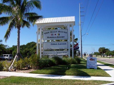 Listing photo 2 for 12411 Overseas Hwy, Marathon FL 33050