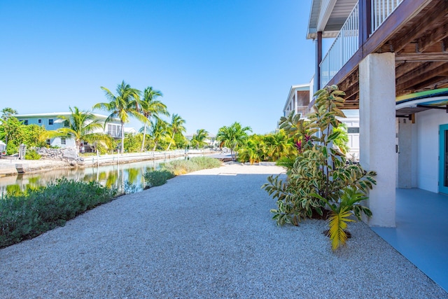 view of yard with a water view