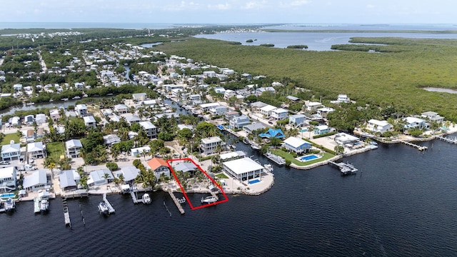 794 Narragansett Ln, Key Largo, FL 33037 - aerial view of residential area with a large body of water and property parcel outlined