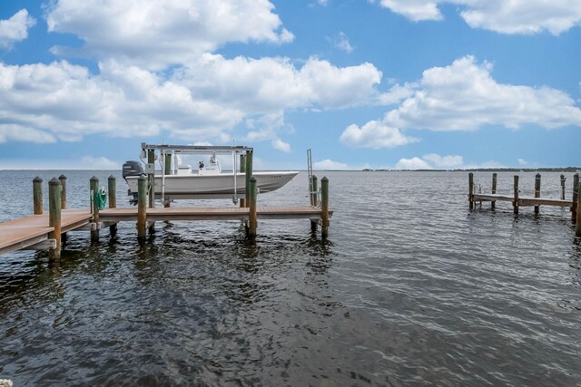 794 Narragansett Ln, Key Largo, FL 33037 - dock with boat lift and a water view
