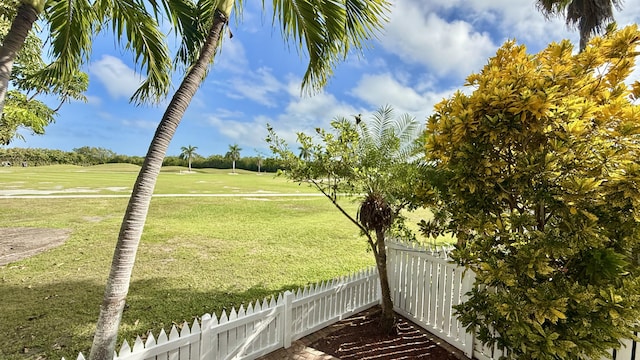 exterior space featuring a yard