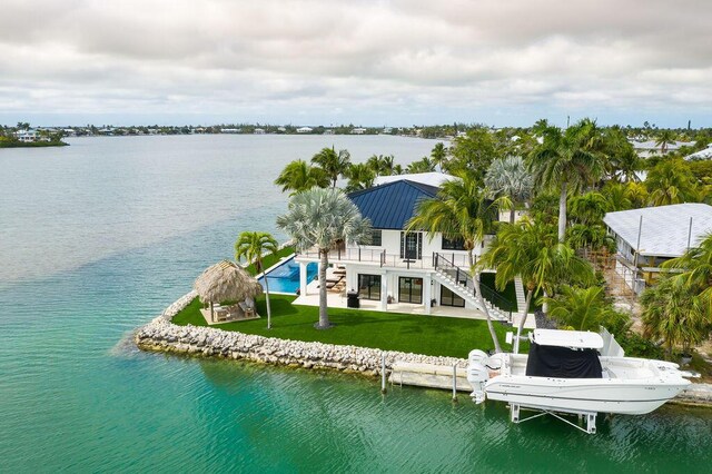 bird's eye view featuring a water view